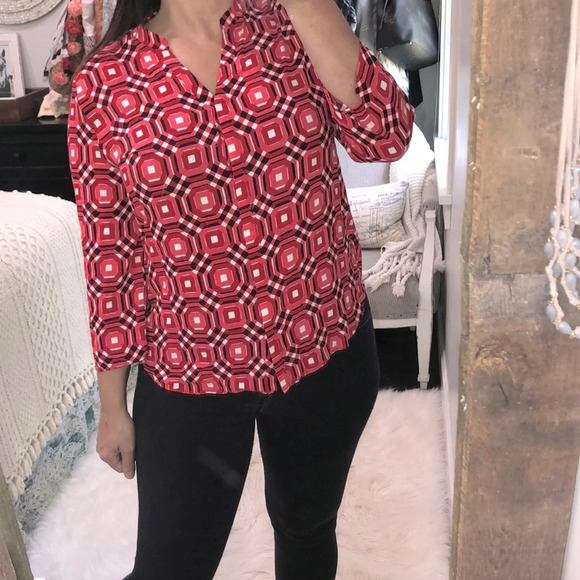 Cynthia Rowley size large red geometric print top - Picture 3 of 6